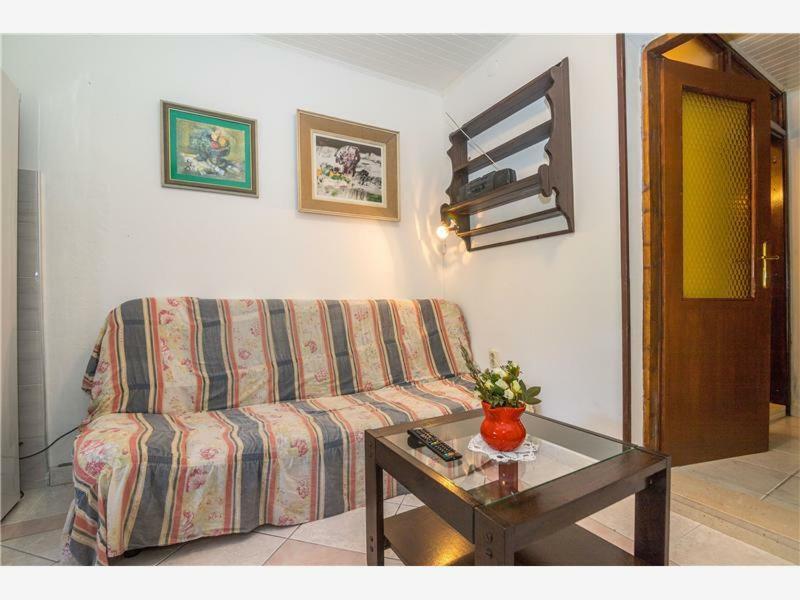 Apartments Maja Драшнице Екстериор снимка