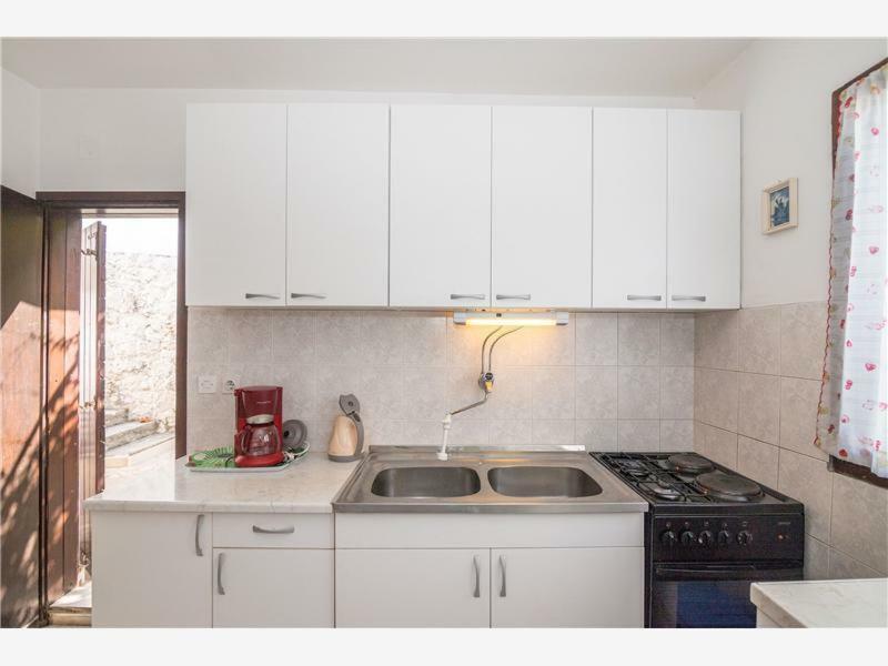 Apartments Maja Драшнице Екстериор снимка